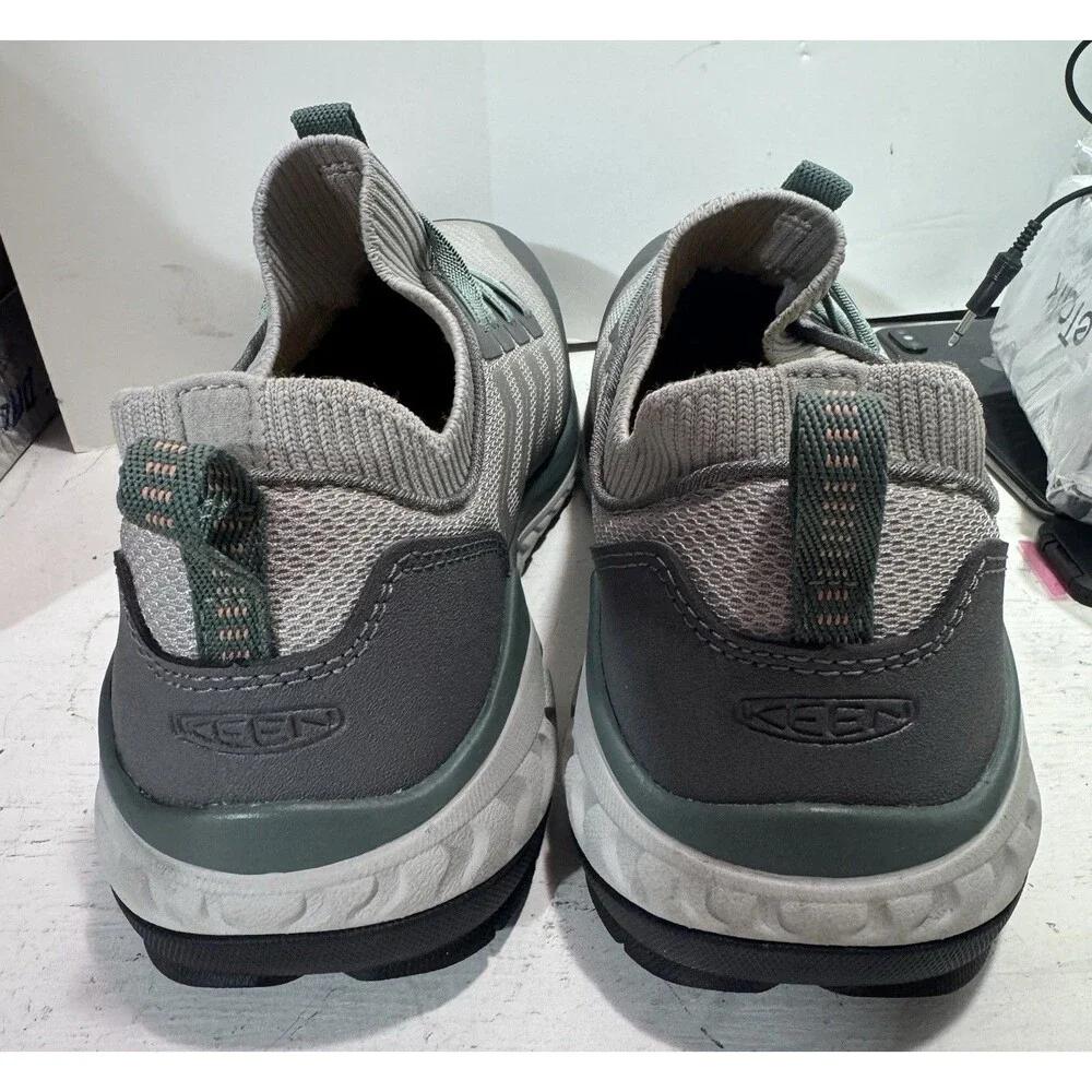 Keen Utility Composite Tow Arvada Size 9.5M Gray And Sage Green
